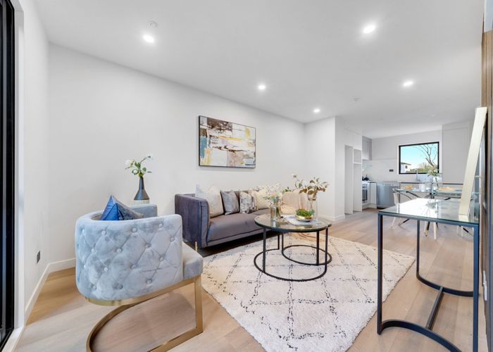  at 2 / 6-8 Wilmshurst Ave, Papatoetoe, Manukau City, Auckland