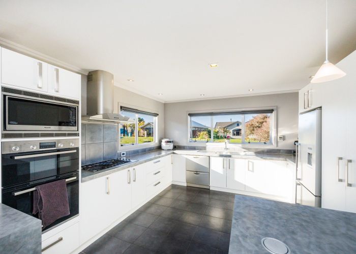  at 12 Liberty Grove, Kelvin Grove, Palmerston North, Manawatu / Whanganui