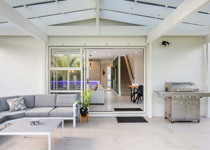  at 16 Samuel Cassidy Avenue, Swanson, Auckland