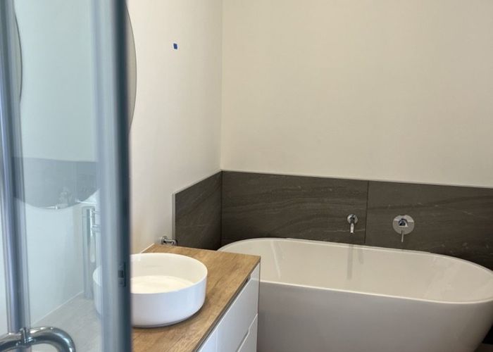  at 9/8 Bennett Road, Pakuranga, Manukau City, Auckland