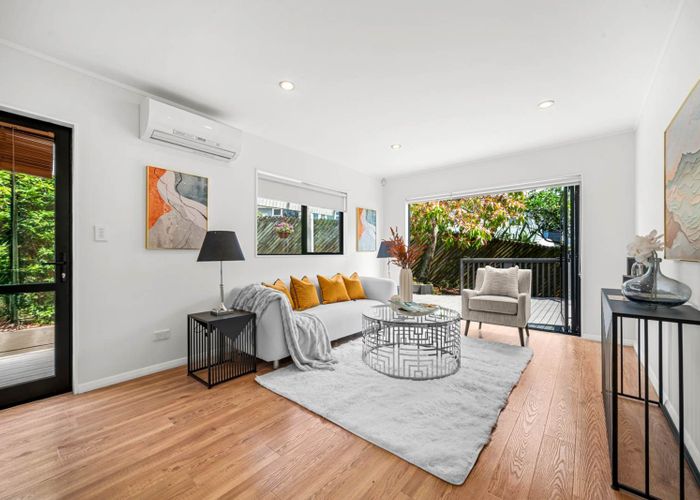  at 3/70 Hogans Road, Glenfield, North Shore City, Auckland