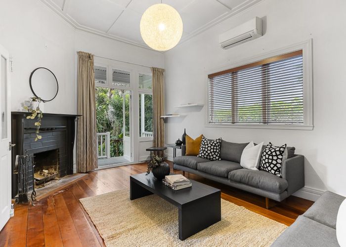  at 14 Malvern Road, Morningside, Auckland