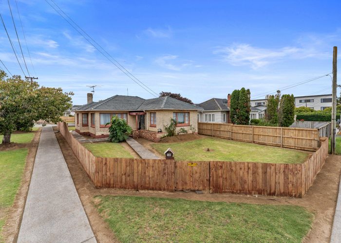  at 145 Gray Avenue, Papatoetoe, Auckland
