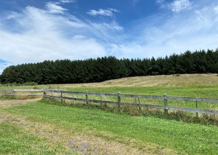  at 1215 Kanuka Drive, Waitarere Beach, Horowhenua, Manawatu / Whanganui