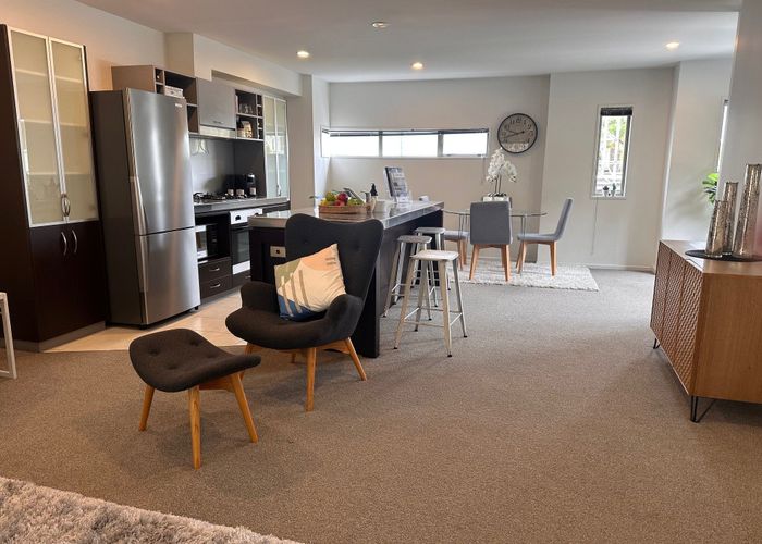  at 35/21 Hunters Park Drive, Three Kings, Auckland