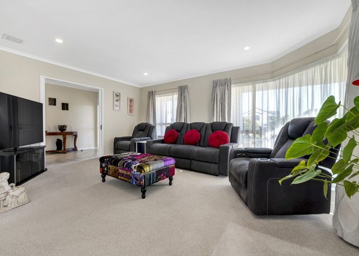  at 56 Kilkenny Drive, Dannemora, Auckland