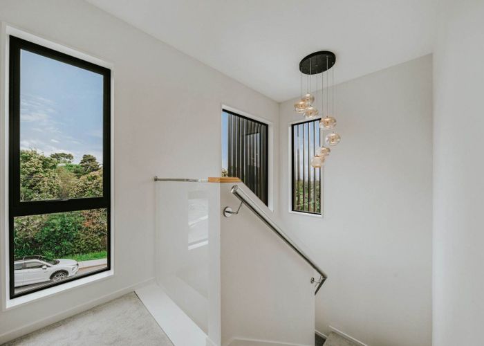  at 2/69 Balmain Road, Birkenhead, North Shore City, Auckland