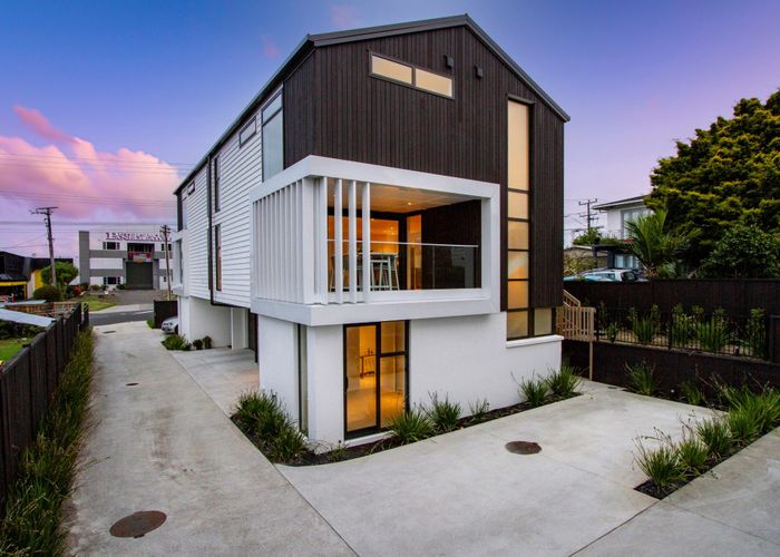  at 174B Archers Road, Glenfield, Auckland