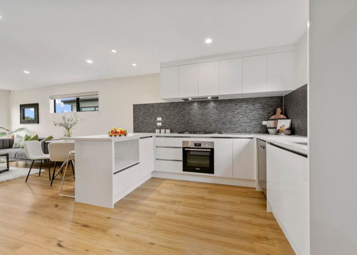  at 59B  Redwood Drive, Massey, Waitakere City, Auckland
