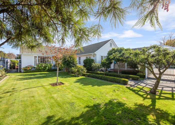  at 122 Maxwell Road, Blenheim