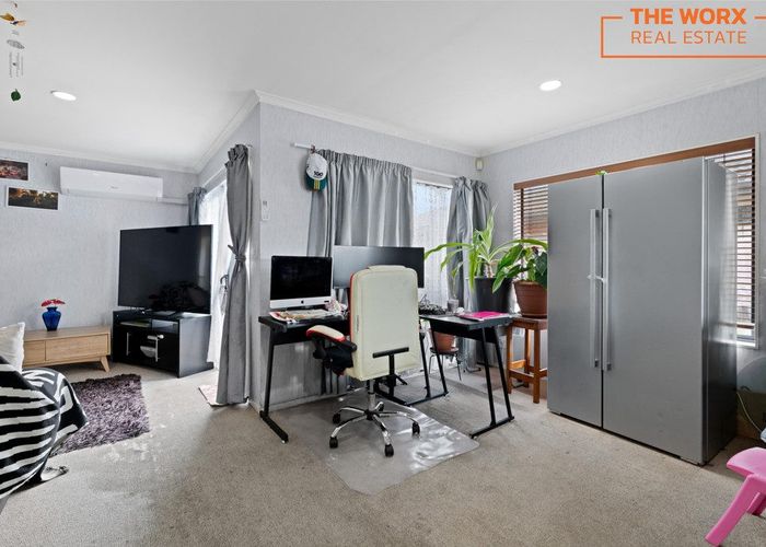  at 66 Stellata Court, Randwick Park, Manukau City, Auckland