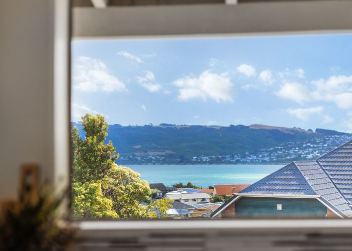  at 30 Kinloch Place, Papakowhai, Porirua