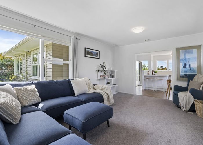  at 153 Rangatira Road, Beach Haven, Auckland