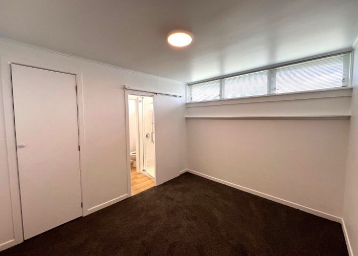  at Unit C, 2/146  St Johns Road, Saint Johns, Auckland City, Auckland