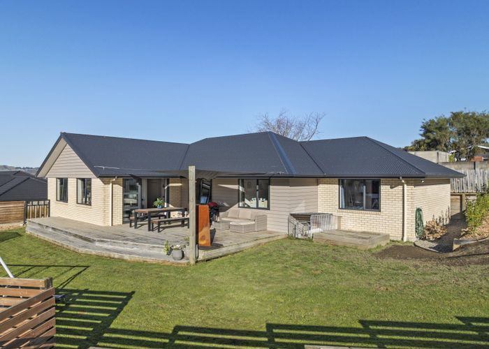  at 18 Goddard Way, Sawyers Bay, Dunedin, Otago