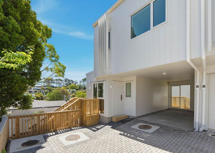  at Lot 2/186 Forrest Hill Road, Forrest Hill, North Shore City, Auckland