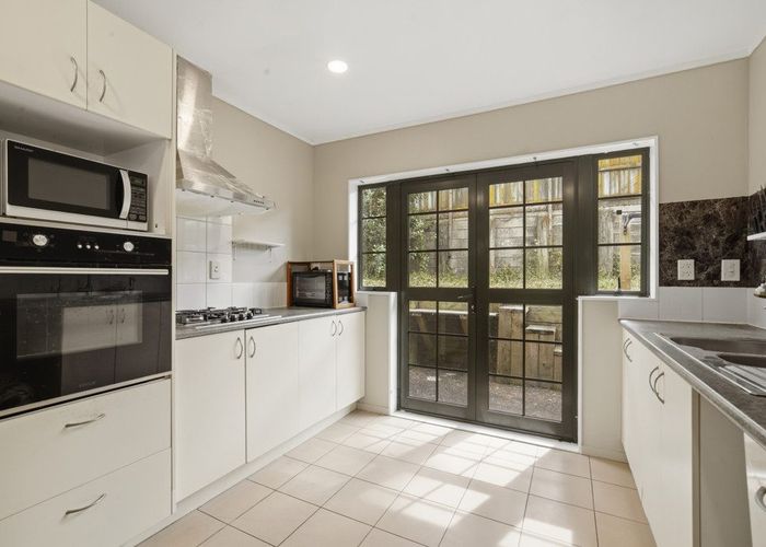  at 30 Ginders Drive, Massey, Waitakere City, Auckland