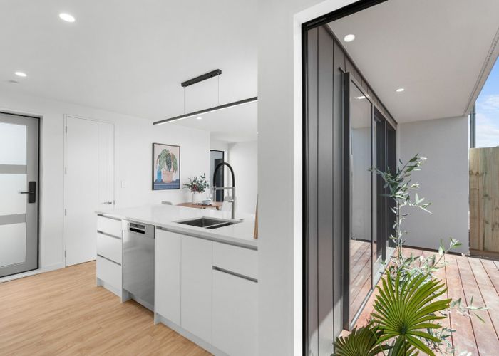  at 1/5 Clarence Street, Addington, Christchurch City, Canterbury