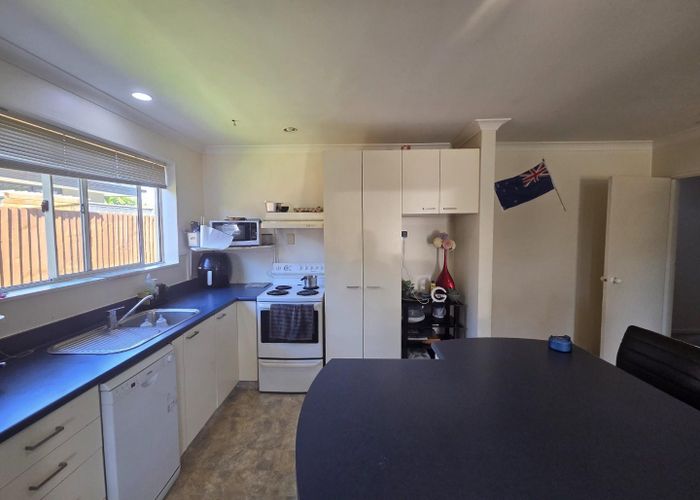  at 17A Thistledown Place, Woolston, Christchurch City, Canterbury