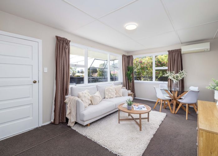  at 2/30 Hillsborough Terrace, Hillsborough, Christchurch