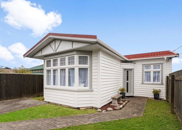  at 4A Tarawera Road, Johnsonville, Wellington, Wellington