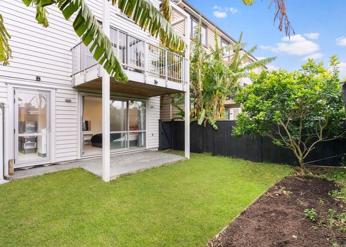  at 23 Nephrite Lane, Henderson, Waitakere City, Auckland