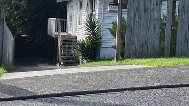  at 7 Aeroview Drive, Beach Haven, Auckland