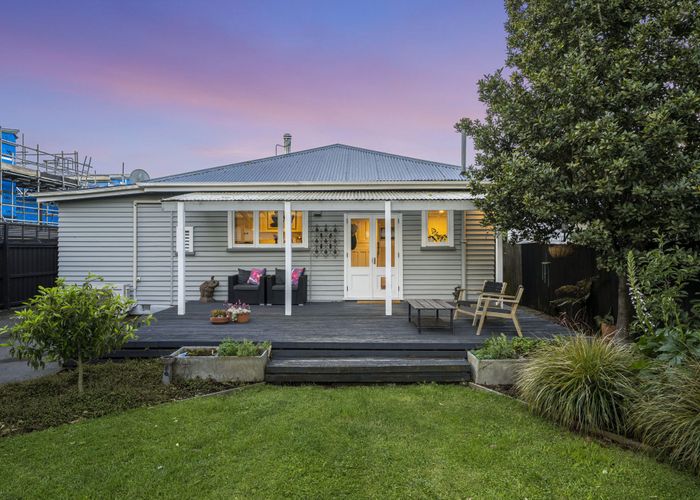  at 66 Opawa Road, Waltham, Christchurch
