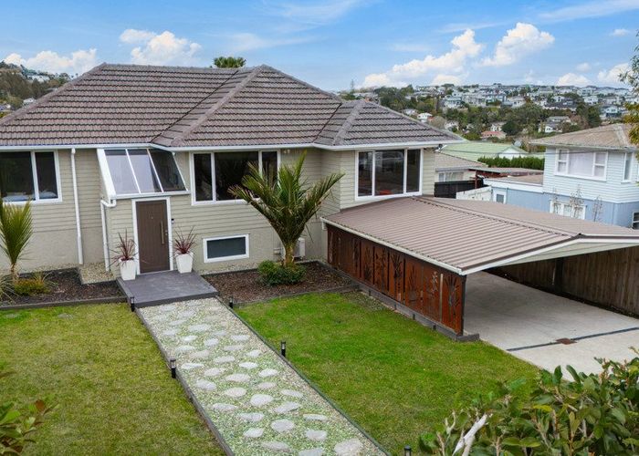  at 5 Tainui Street, Torbay, North Shore City, Auckland