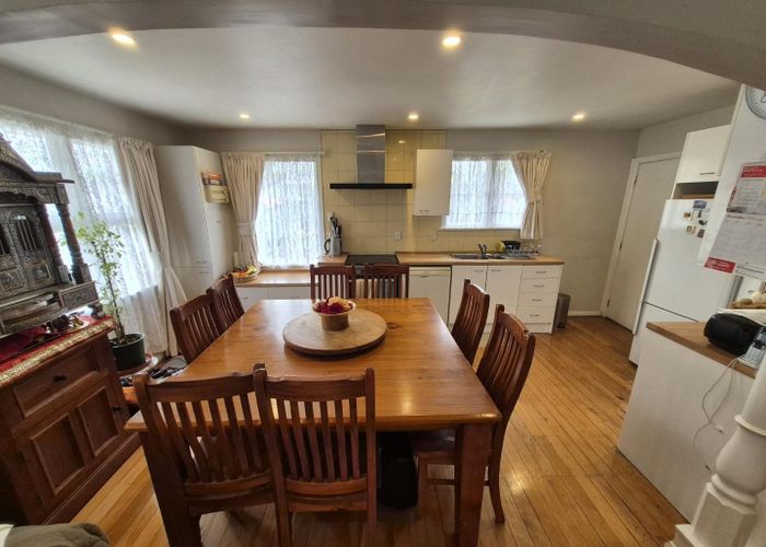  at 4 Oakhurst Place, Russley, Christchurch City, Canterbury