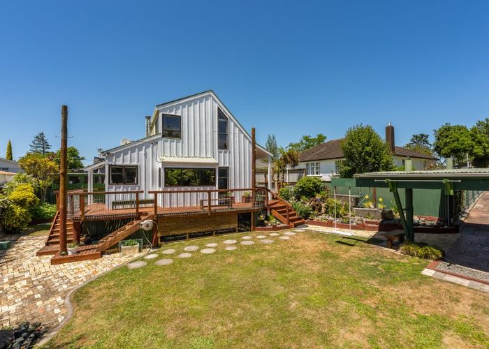  at 18B Richan Street, Glenview, Hamilton