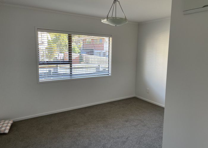  at 5 Mongorry Place, Mount Roskill, Auckland