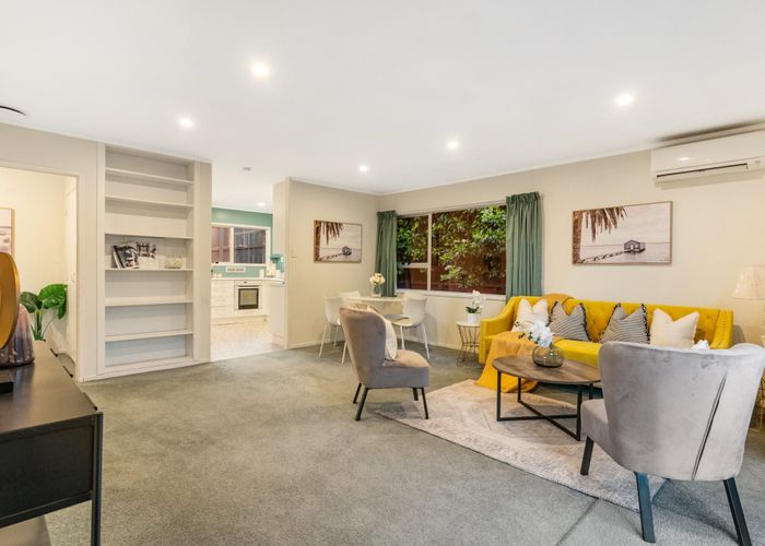  at 1/10 Wickstead Place, Massey, Auckland
