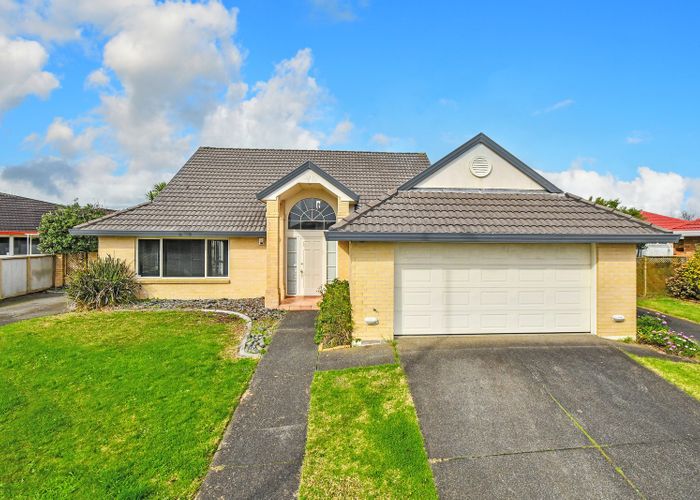  at 1/132 Millhouse Drive, Northpark, Auckland