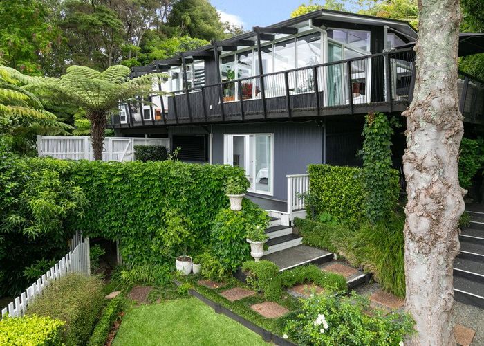  at 12 Oratau Place, Greenhithe, Auckland