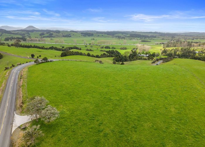  at Pukehuia Road, Tangiteroria, Kaipara, Northland