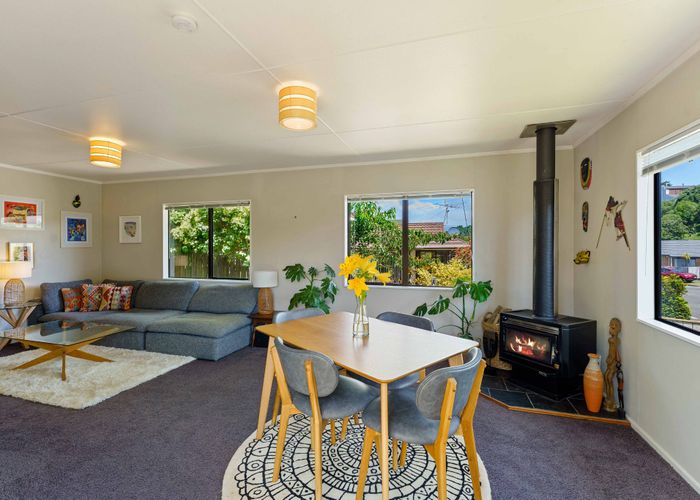 at 26 Weggery Drive, Waikanae Beach, Waikanae