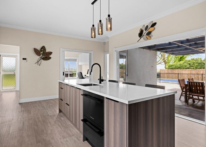 at 155 Ormond Road, Twyford