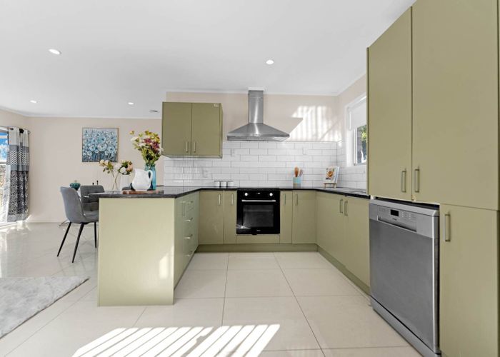  at 4/17A Rose Road, Papatoetoe, Manukau City, Auckland