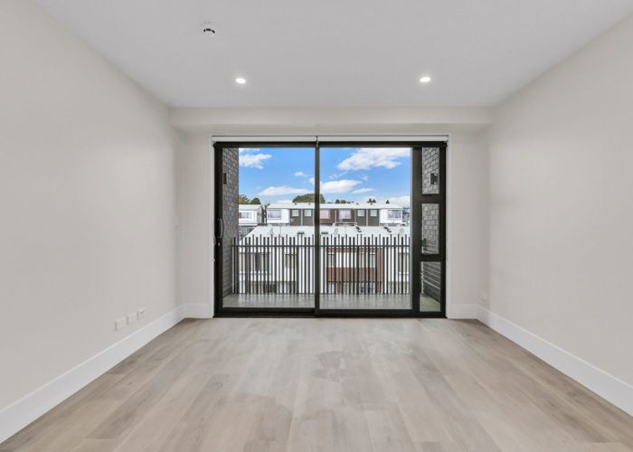  at 105/11 Hinaki Street, Point England, Auckland