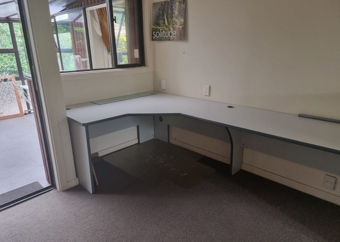  at 4 Oakfield St, Burnside, Christchurch City, Canterbury