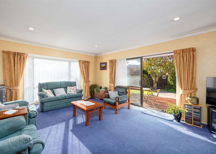  at 8 Elvira Court, Bishopdale, Christchurch