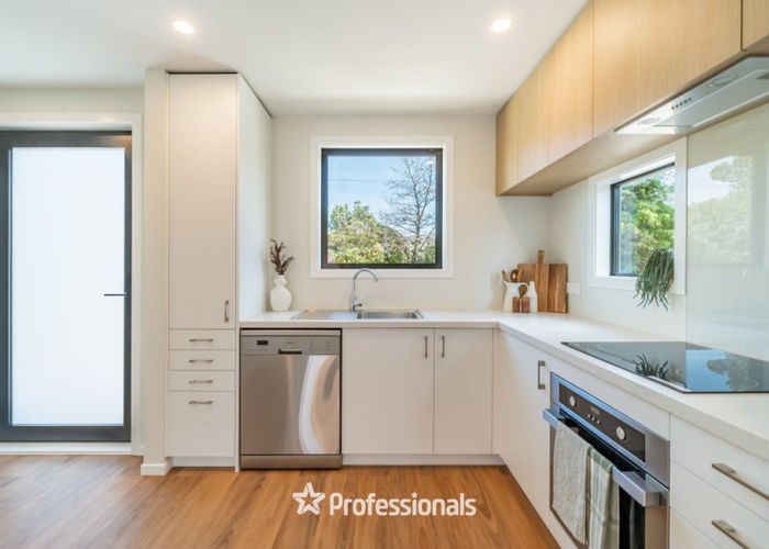  at 137 Cambridge Terrace, Fairfield, Lower Hutt, Wellington