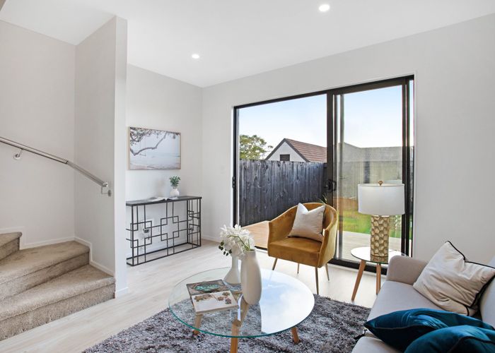  at 101&103 Botany Road, Botany Downs, Manukau City, Auckland