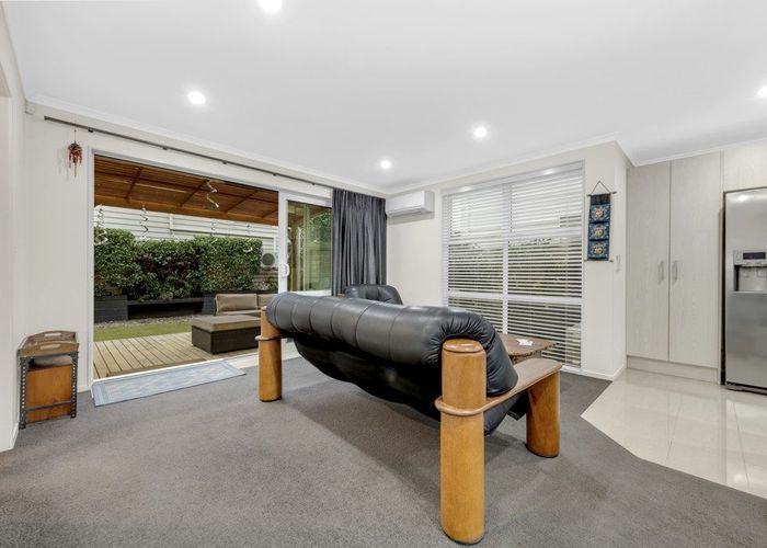  at 8 Mohua Avenue, Takanini, Papakura, Auckland