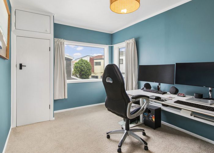  at 96 Lyall Parade, Lyall Bay, Wellington