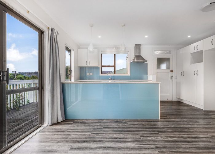  at 124 Te Pene Avenue, Titahi Bay, Porirua