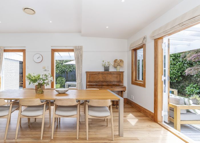  at 37 Kenneth Avenue, Sandringham, Auckland City, Auckland