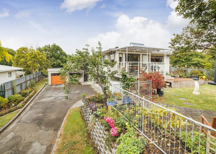  at 15 Rangeview Place, Feilding, Feilding