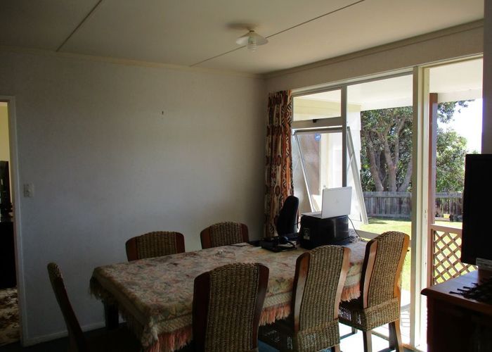  at 36 Sombrero View, Ascot Park, Porirua, Wellington